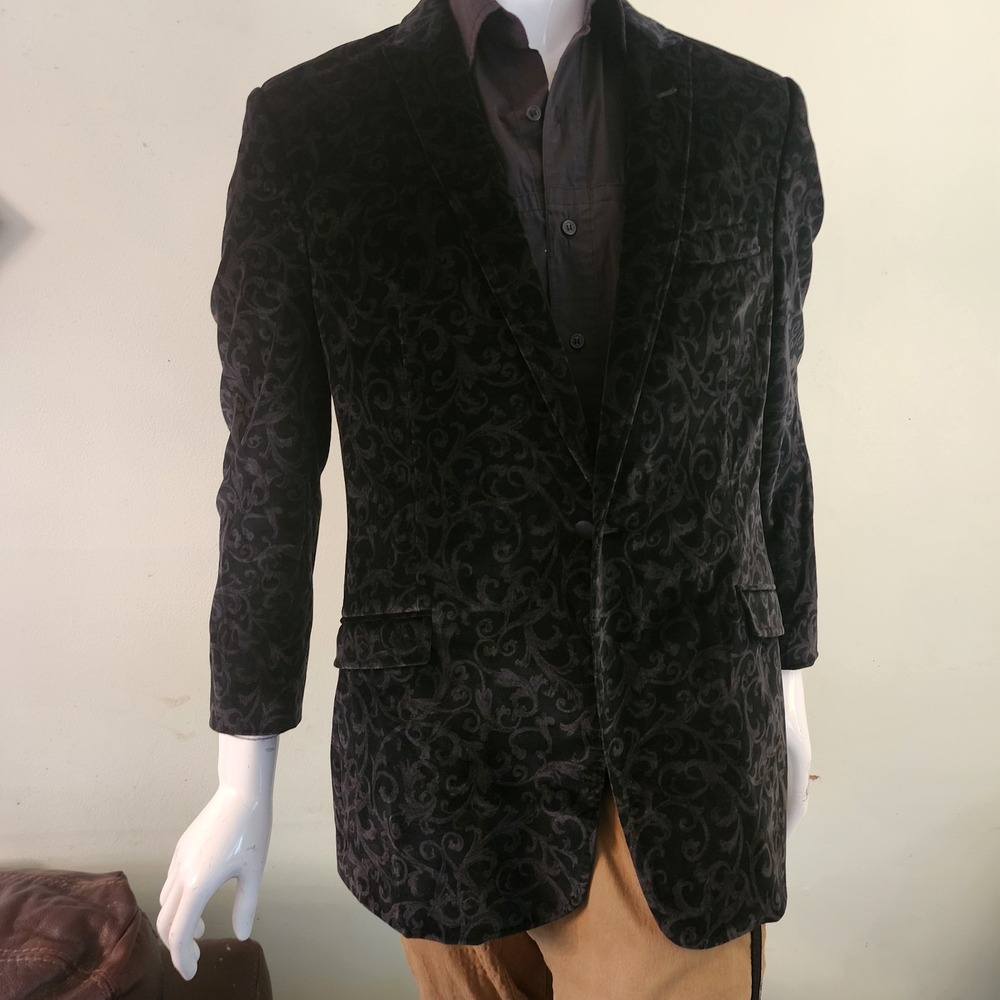 Gianni Versace Paisley A19  Velvet  Blazer Black men size M/L